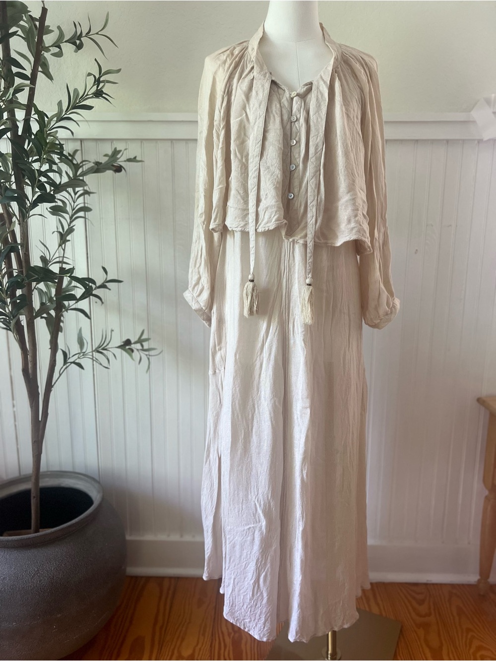 Free People M Beige Gauzy Open Back Maxi Dress Boho Whimsical Prairie Cottage